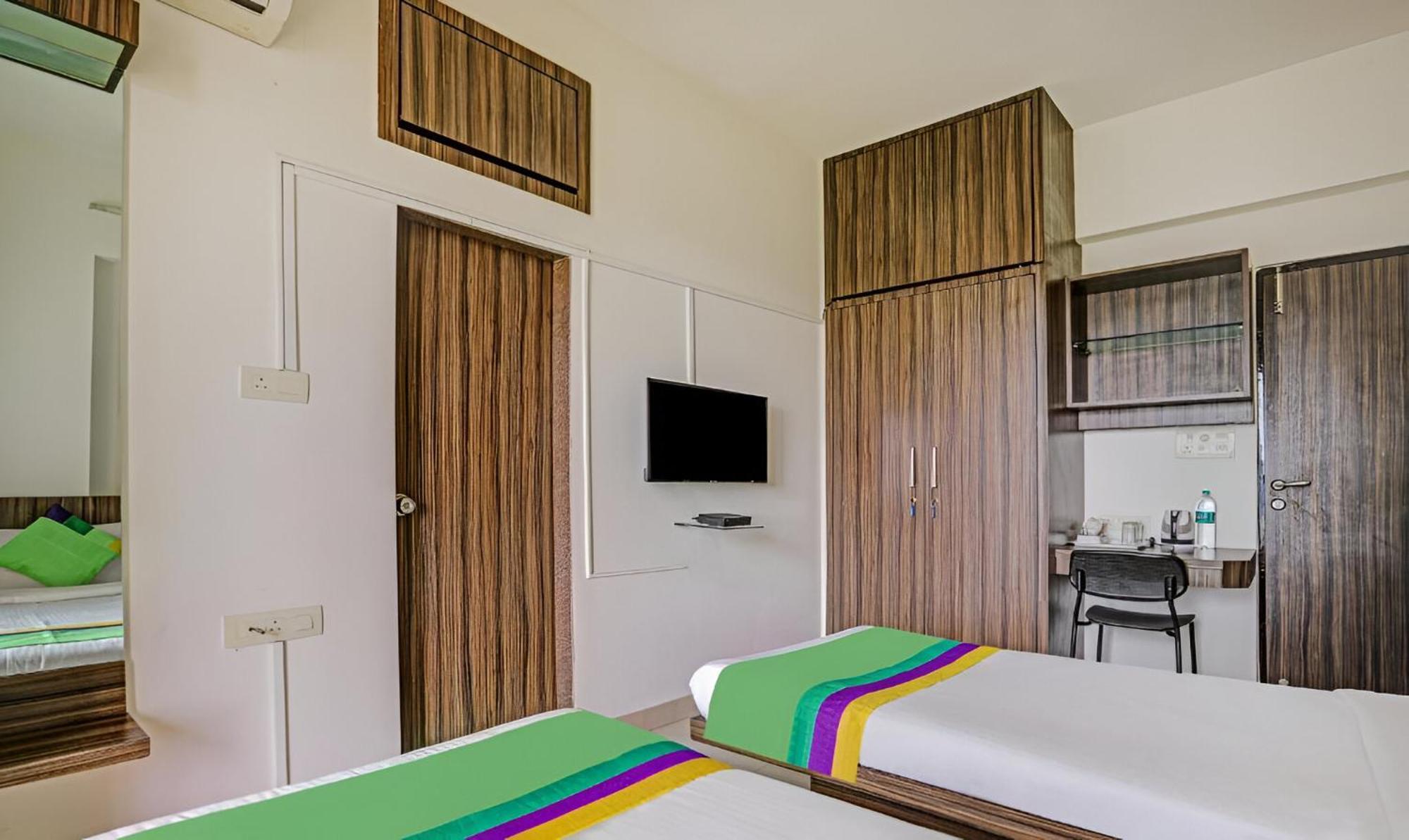 Retreats At Welcome Nr Bkc * Bombaj