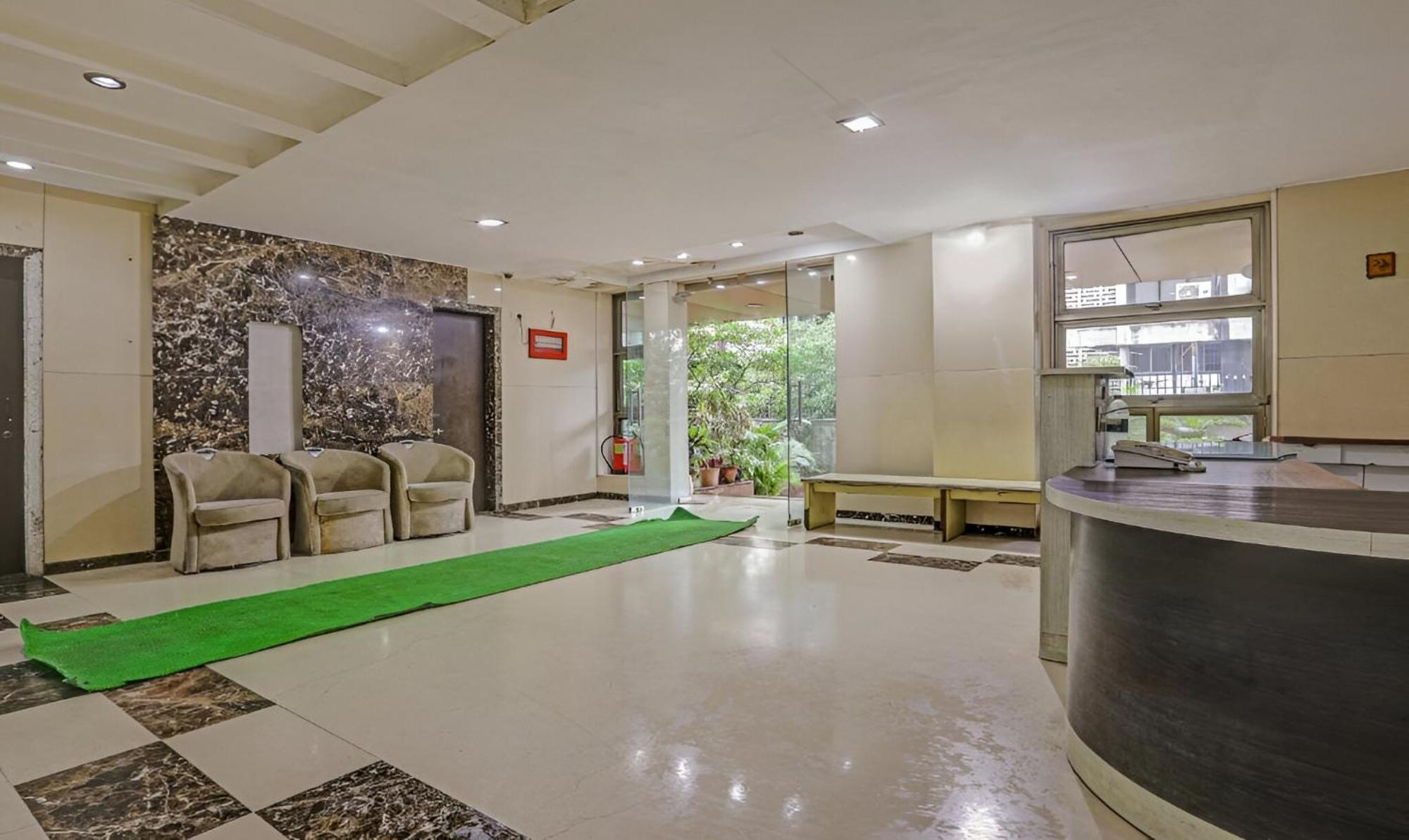Retreats At Welcome Nr Bkc * Bombaj